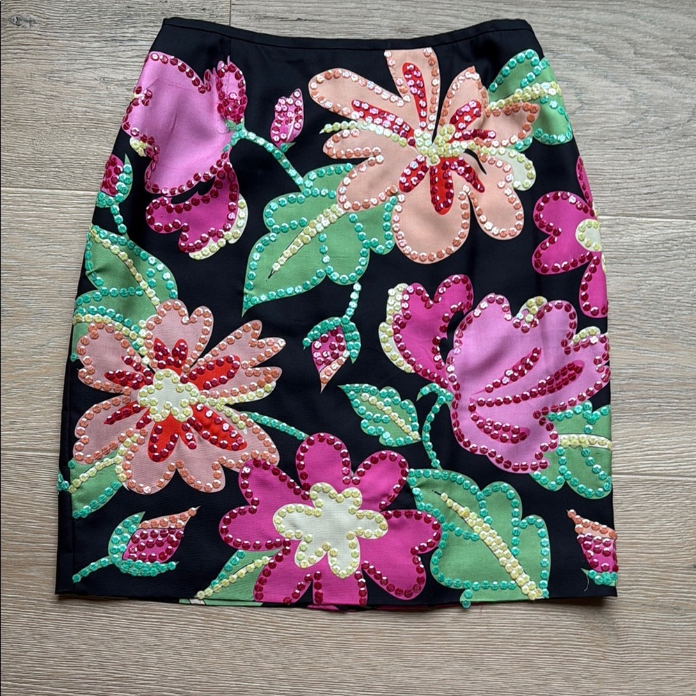 Silk Floral Sequin Embellished Pencil Skirt